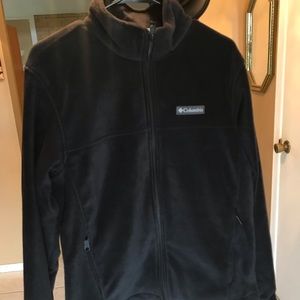 Columbia light-black warm ass jacket